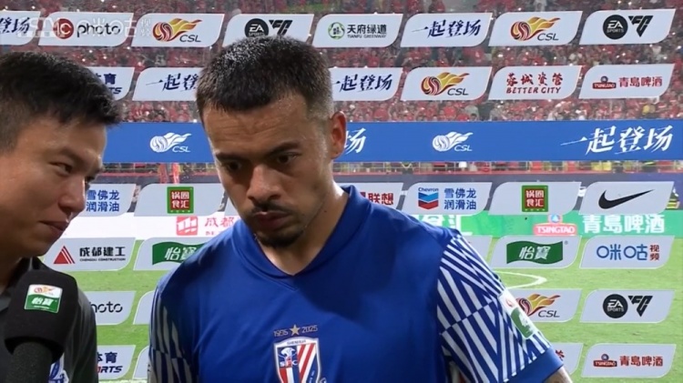 李可坦言专注力缺失酿败局 国足错失关键破门良机